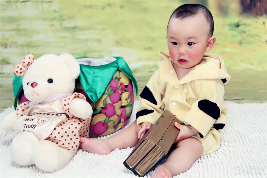 ca02db8f7bc34ead82c764df723b769b.jpg