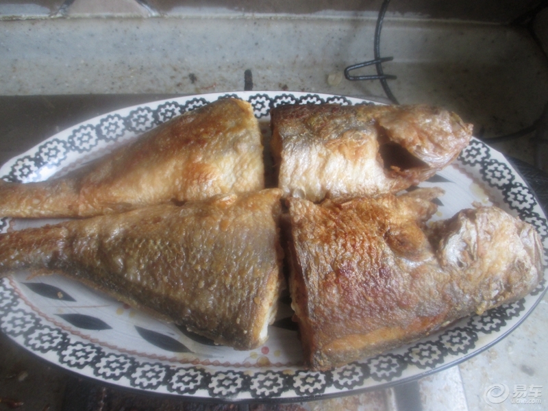 蒜烧黄鱼做法大全 101a2595d8324c61955eb0662948df79.jpg