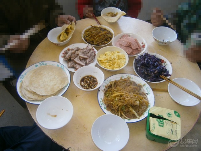 【【寻找美味私房菜】烙春饼】_美食之旅