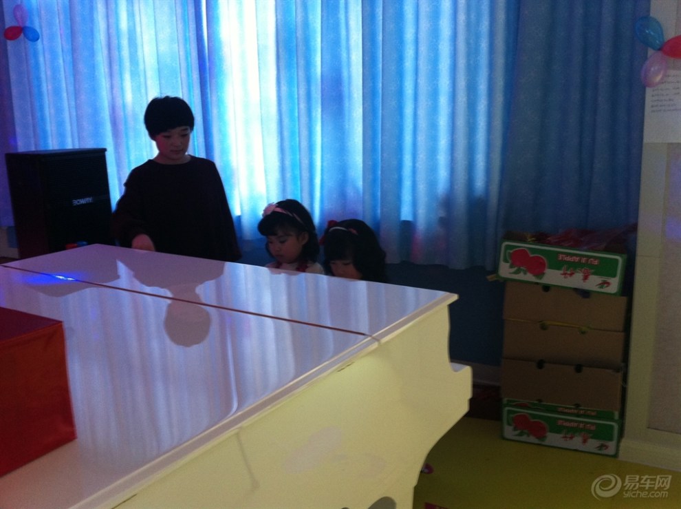 【【宝贝快乐秀】140109宝贝幼儿园元旦节目