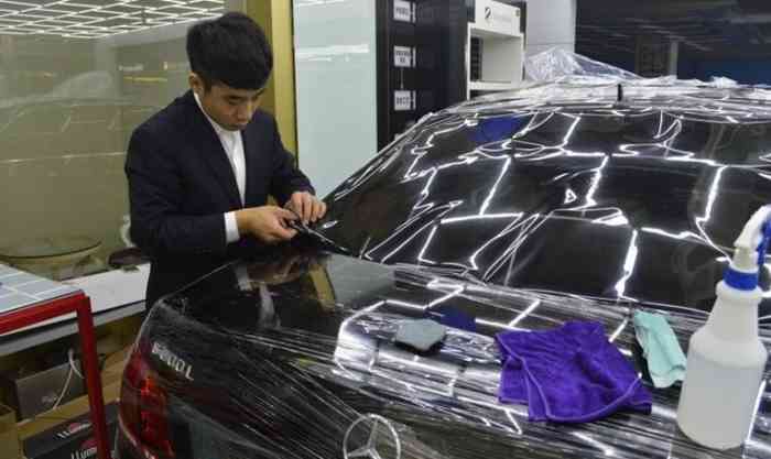 【像梦一样自由,向天空一样坚强,用歌词来作为