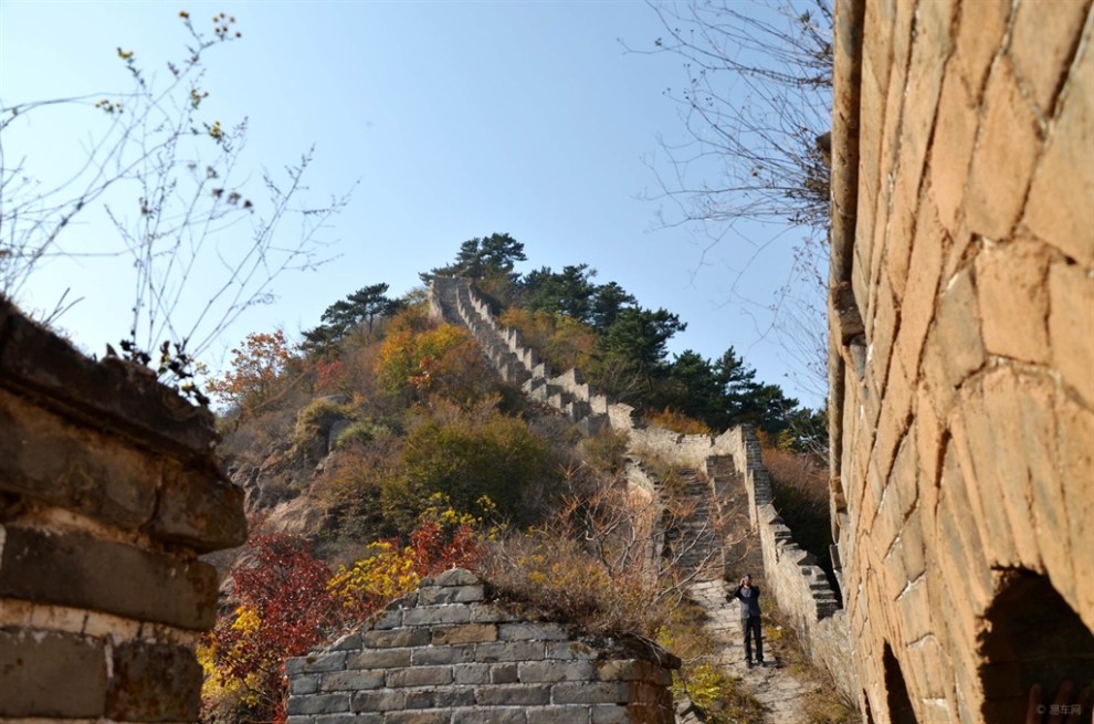 【【寻找秋季探客】赏秋色之游野长城】_驴行