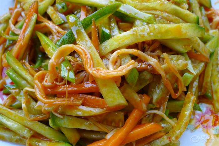 【【快乐厨艺】金针菇拌黄瓜】_美食之旅