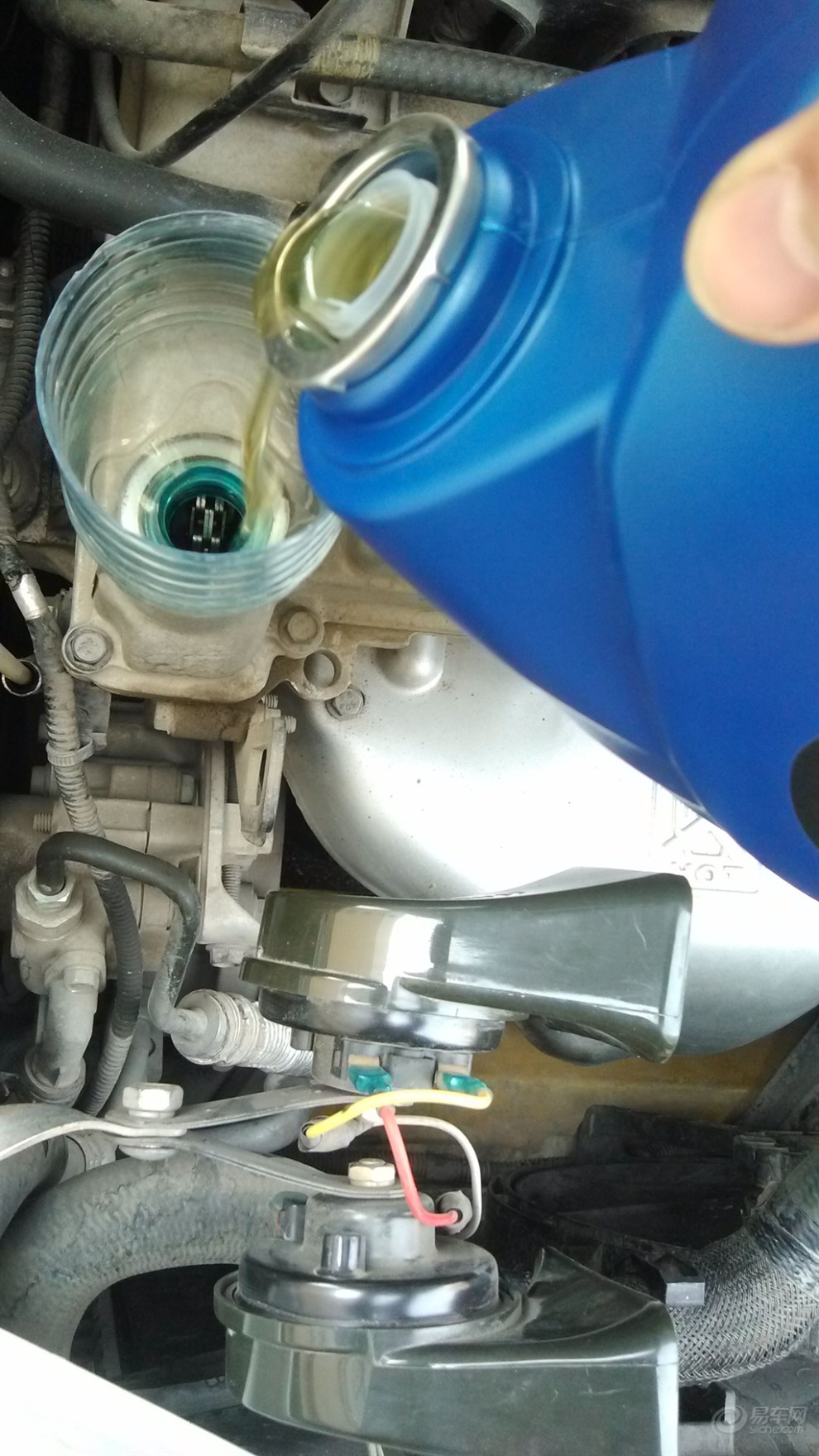 【独自DIY不需要升降机、地坑,给OO换机油、