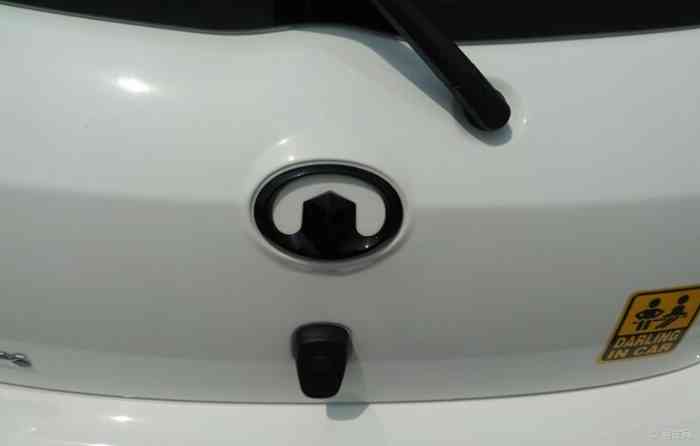 【新车作乐M4的朋友说我得瑟,装饰的有点得瑟