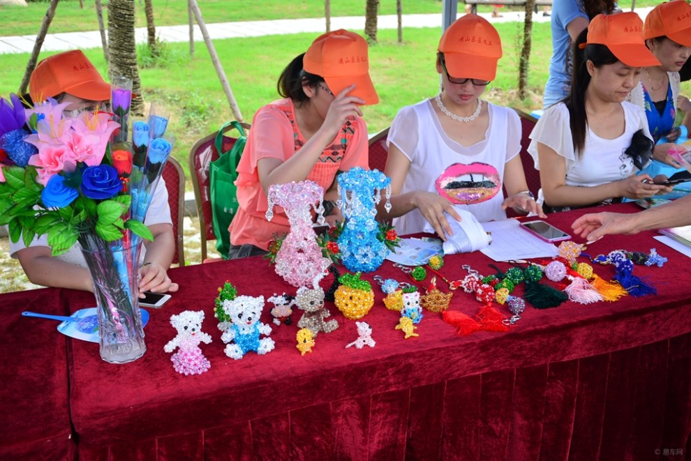 【【无锡车友会】带女儿做义工之鸿山葡萄节义