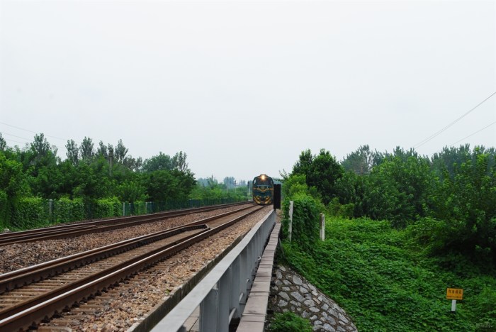 【0260号火车来了同时红色车有故事】_安徽车友会_汽车论坛-易车网