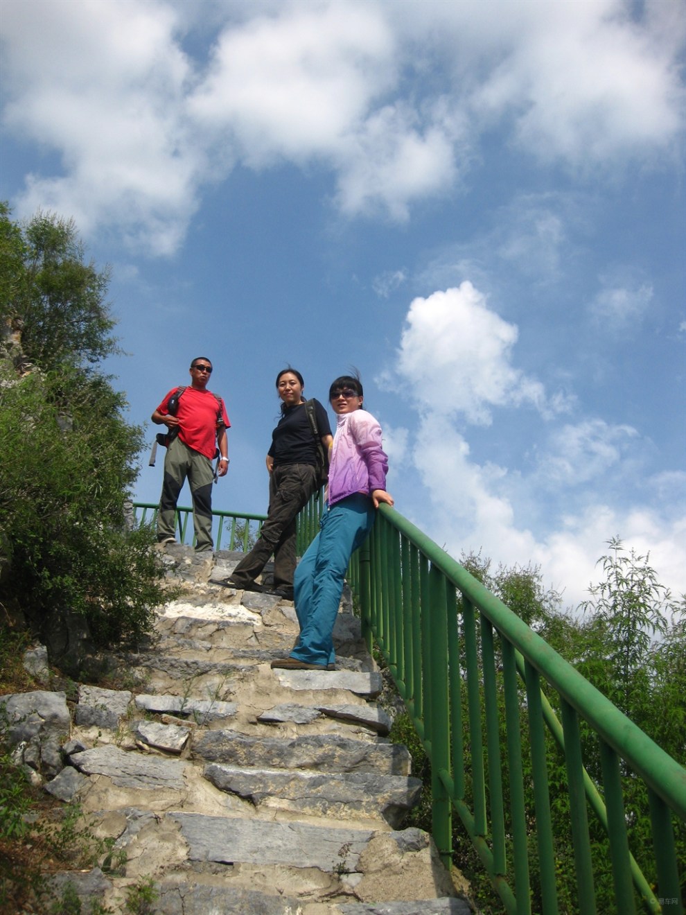 【卧听床底万壑雷,晓观银河拍天浪】_驴行户外