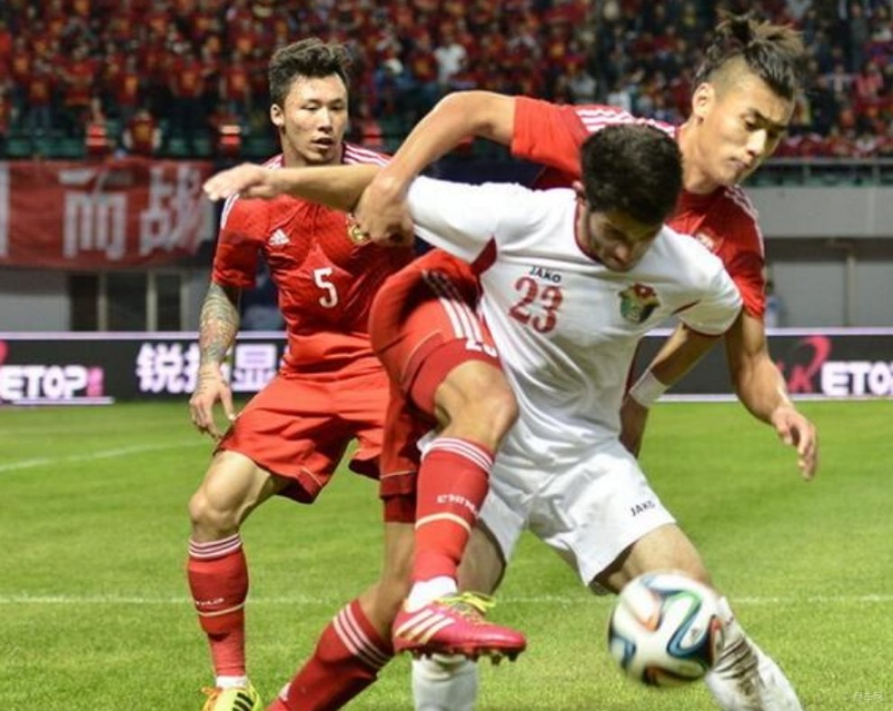 【【足球盛宴】中国vs约旦 冰城之战 赛后球员