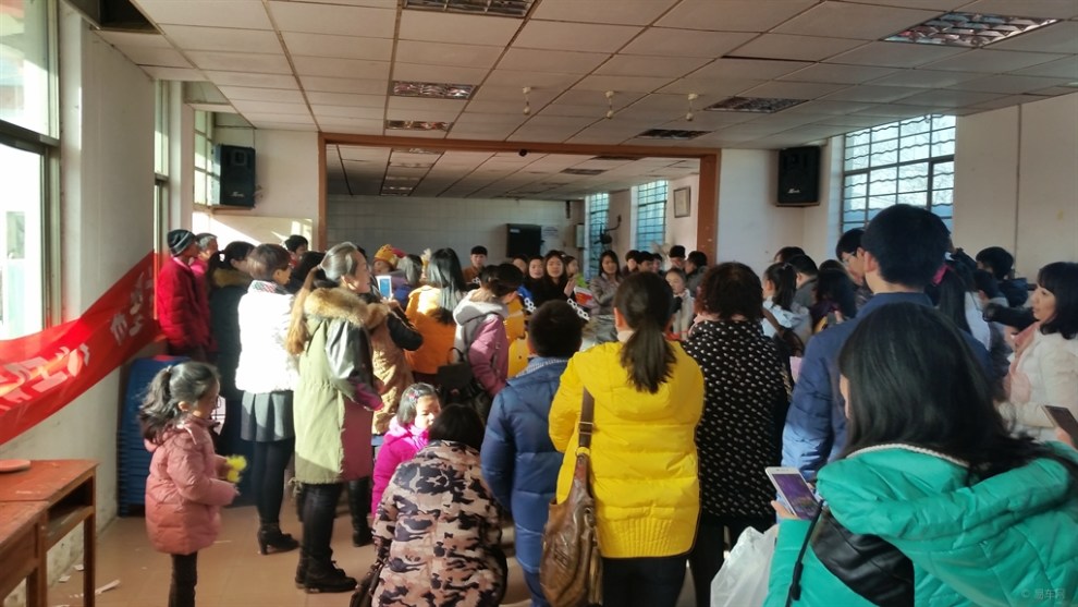 【河南六野走进福利院看望孤儿公益活动圆满结