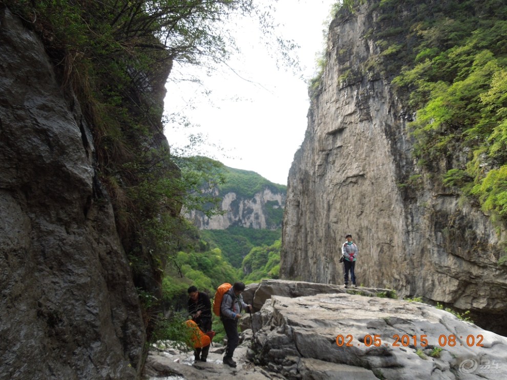 【勇走一线天,探寻七星潭,相聚抱犊崮,披星青石
