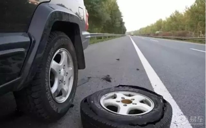 【夏天高温开车,仪表亮起这几个灯一定要注意