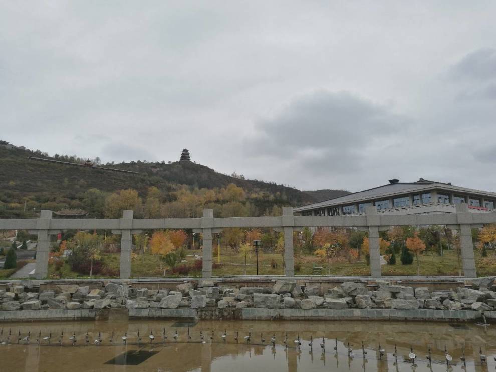 重阳也登高,渭源老君山【寒江】