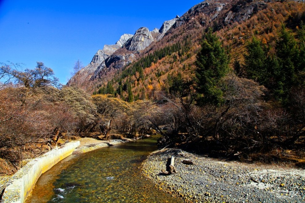 金秋川西行之十七《双桥沟五色山 盆景林 珍珠滩风光》