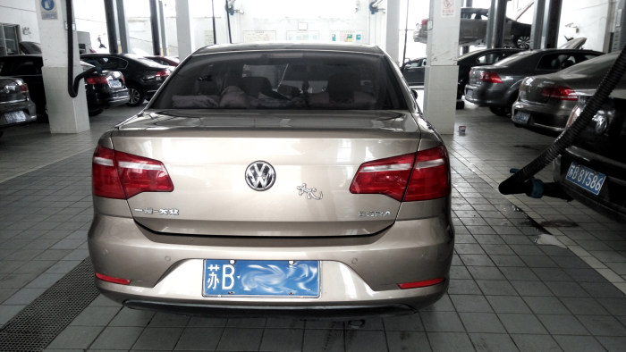 最便宜的宝来车是哪一款 211f61c7bf7745fcb0c2b3f7a9b2b564_700_0_max_jpg.jpg