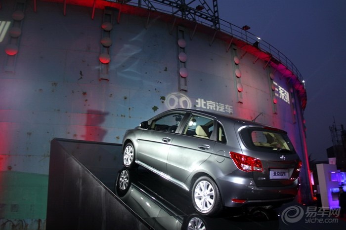 【北京汽车E系列上市发布会现场直播 定价5.3