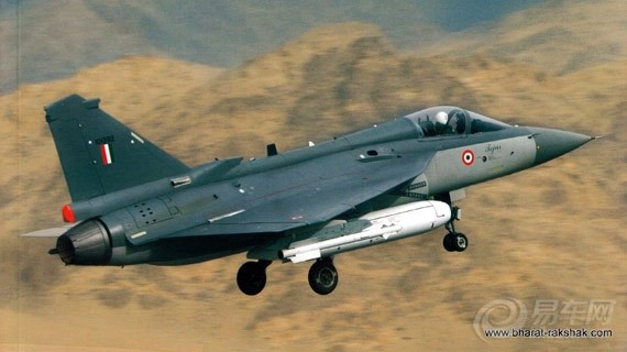 【鲜明对比:lca一再推迟 中巴绝佳合作造枭龙】