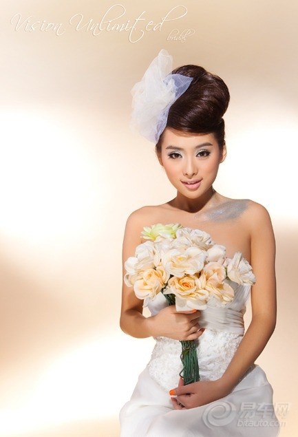 【2011上海车展起亚车模--彭梦<em>超级电眼美女</em>】