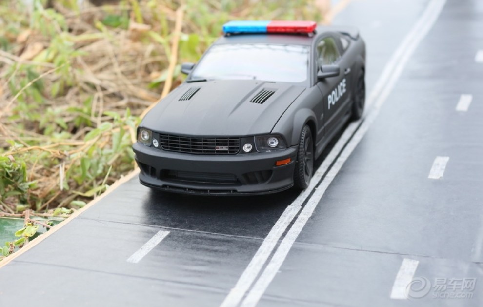 【汽车模型摄影】福特野马萨林s281 美国警车