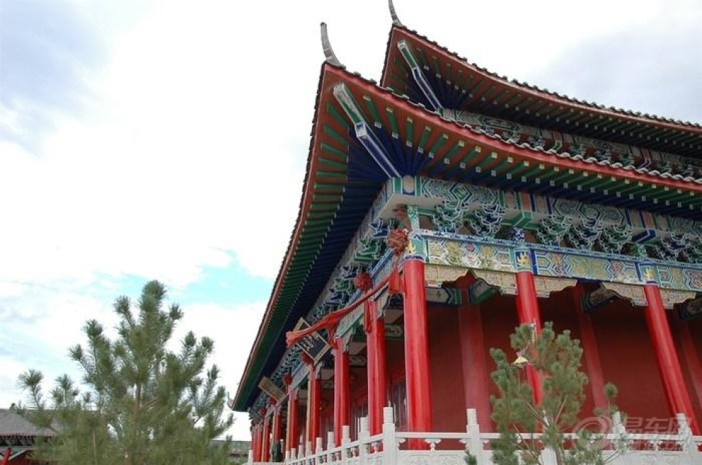 新疆玛纳斯大佛寺
