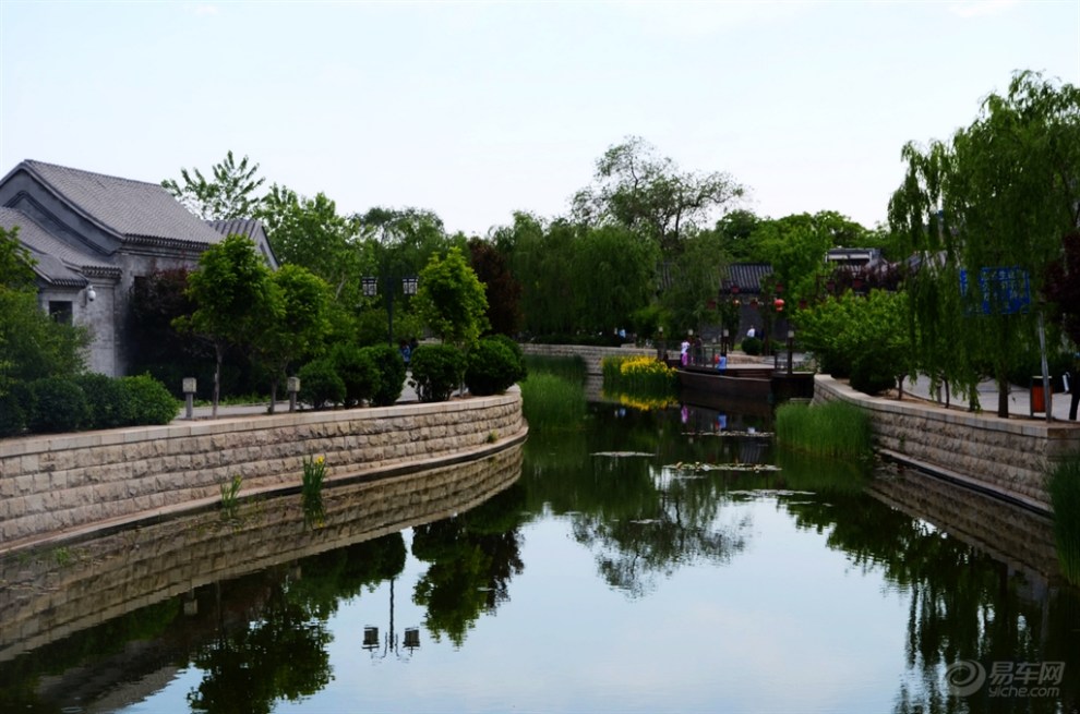 家门口的景色---玉河