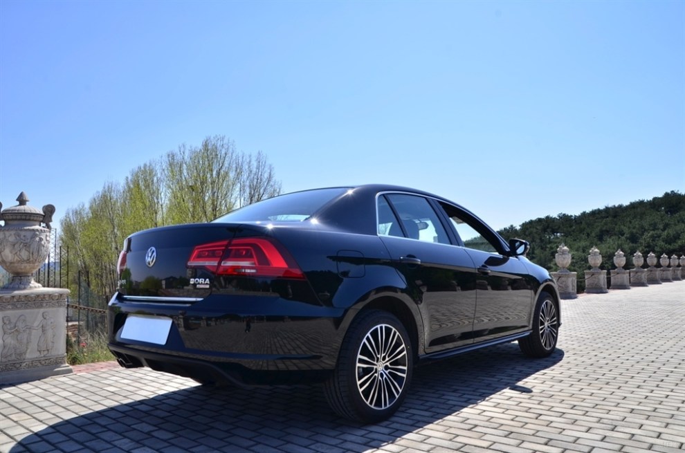 酷黑宝来运动版提车,魅力太强让我根本停不下来