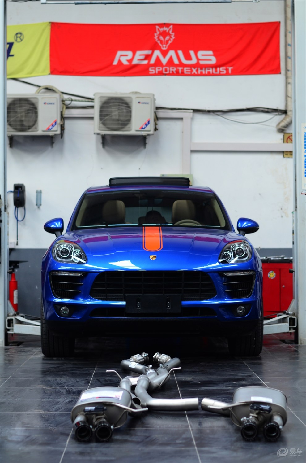 【小老虎大片来了 运动蓝s一鼓作气换上狼头全段,瞬间有逼格】_保时捷