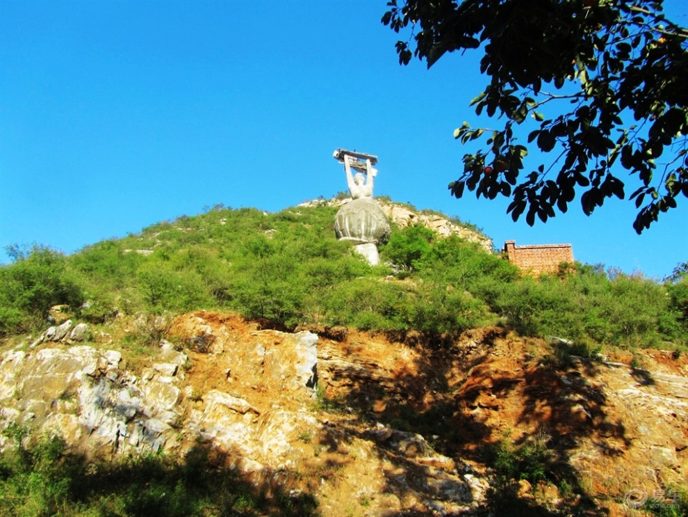 【自驾游记】大美房山登三皇山