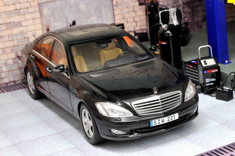 【calbeet奔驰】豪华领袖——第九代奔驰s(w221)