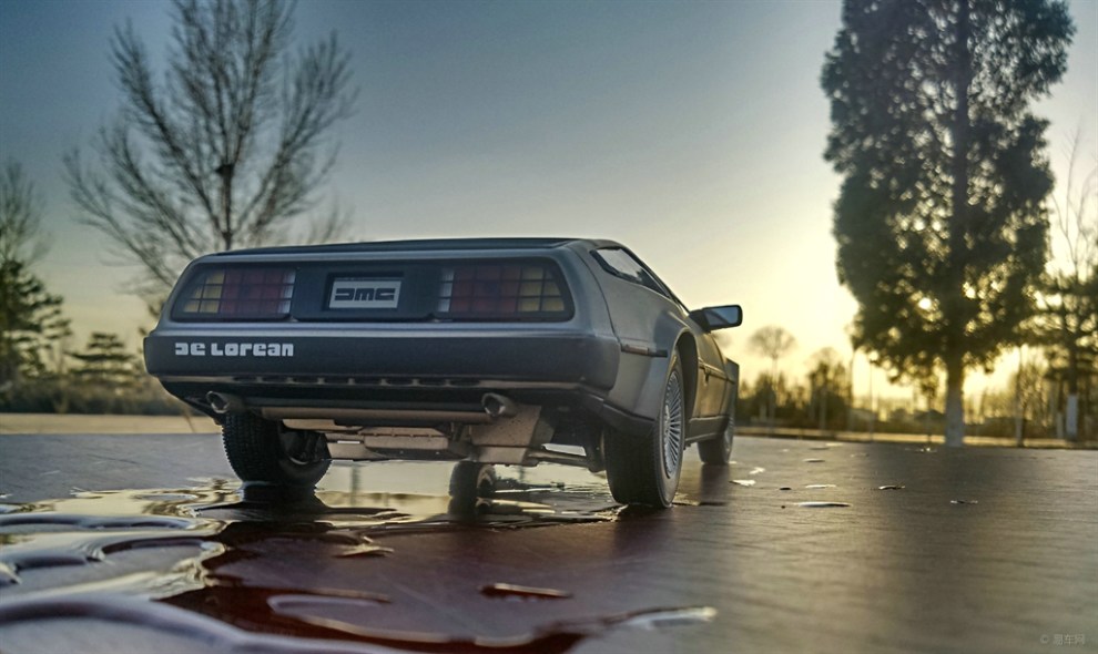 delorean dmc-12 & 回到未来i ii iii