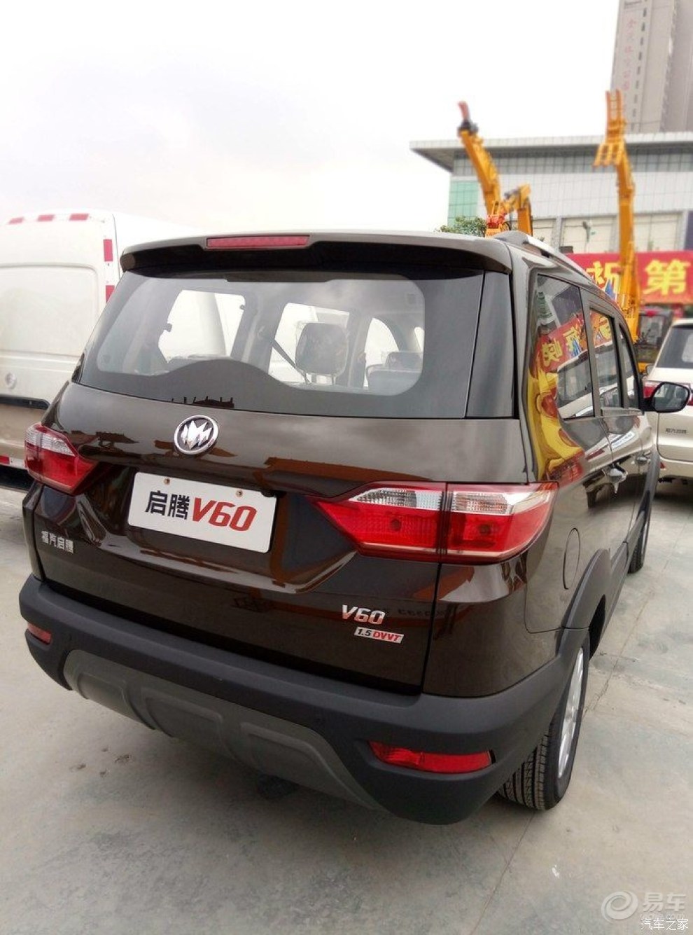 【不到7万块买辆大七座suv,春节带家人去旅行】_启腾m70社区图片集锦