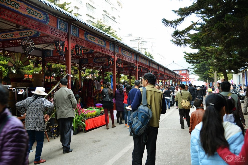*牛贴*【年味】赶花街