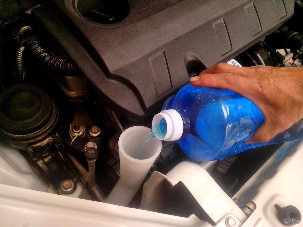 【【易口碑】给爱车添加玻璃水】_长城c30社区图片集锦_汽车论坛-易车