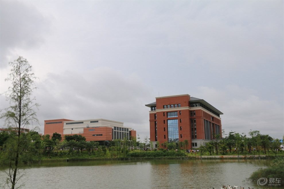 【英朗】广州医科大学番禺校区风光