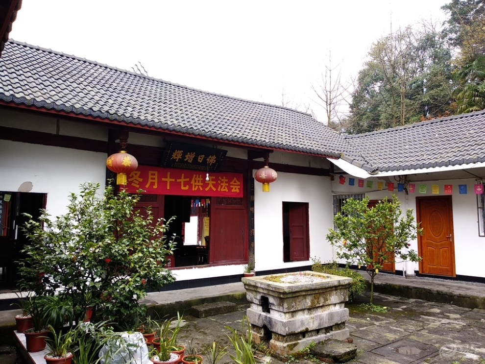 【四川cs35车友会】大象 小三带我自驾游大邑接王寺