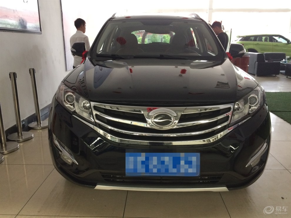 提车了,黑色陆风x5,霸气.