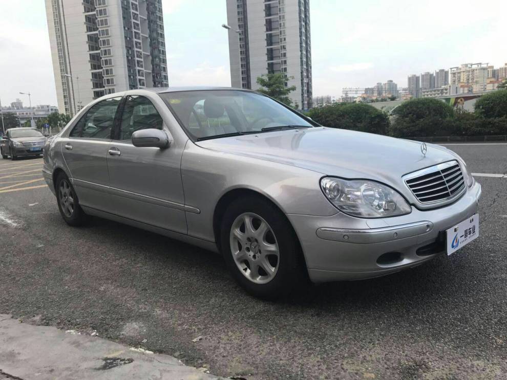 到店03年3月上牌奔驰s320,3.2升v6发动机