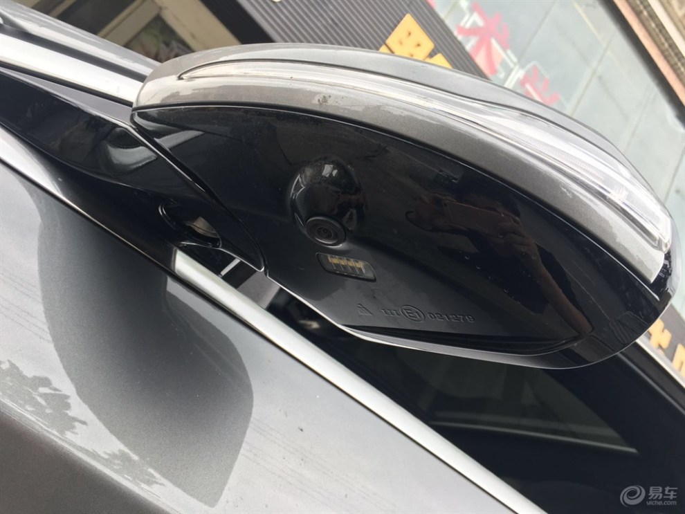 奔驰s320l安装原厂360高清倒车影像,倒车全景