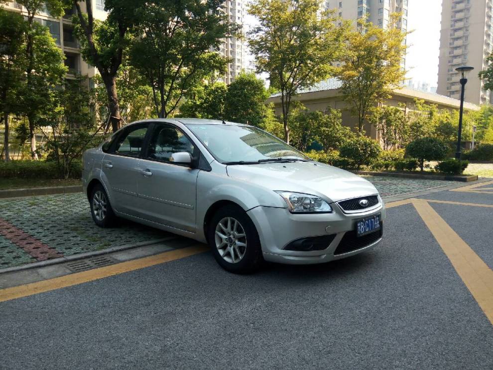 出售精品私家车,08年精品福特福克斯