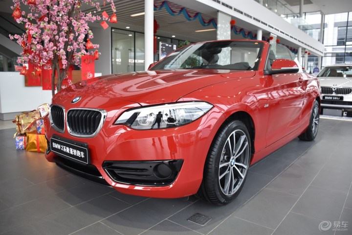 瀚云实拍宝马敞篷轿跑车220i运动设计套装2018款