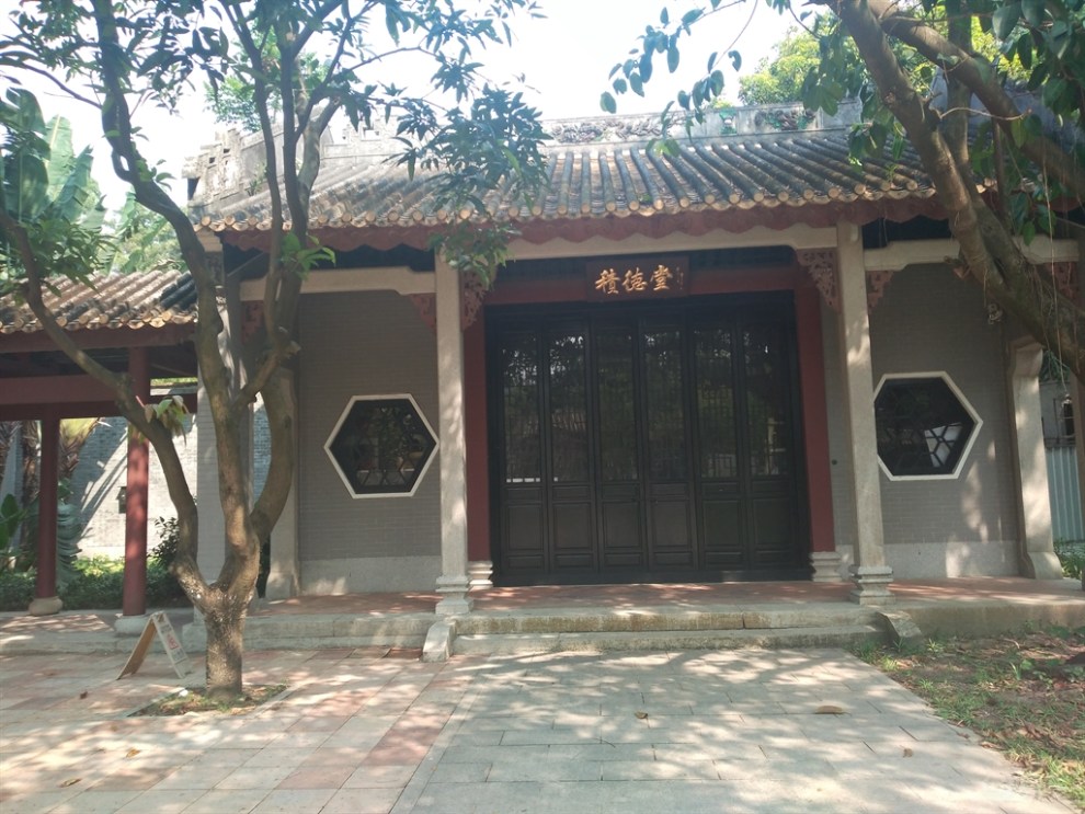 【深圳长安车友会】666潘e 驾cc寻找亚洲第一牌坊