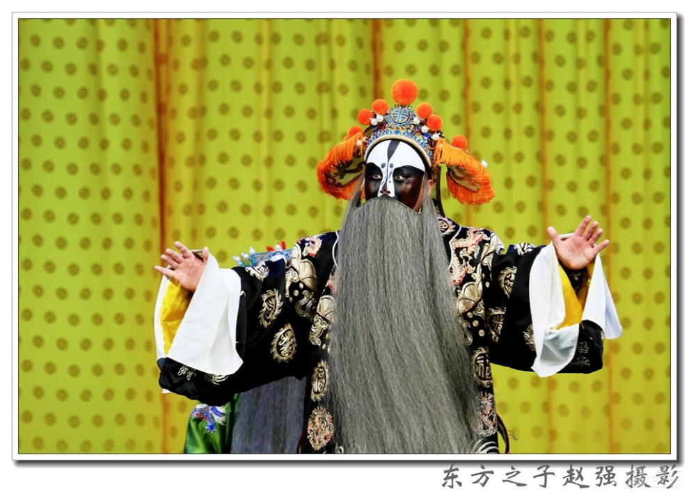 天津京剧院上演京剧《白良关》剧照主演:王嘉庆,孟凡松