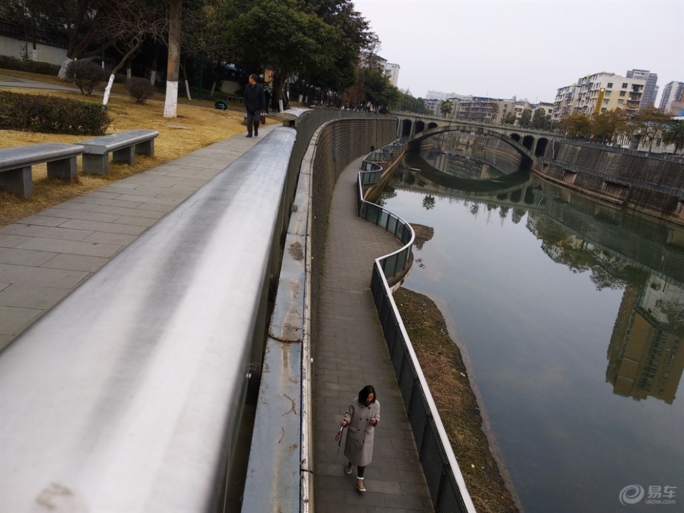 【四川cs35車友會】大象 和車友自駕遊資溪濱河公園