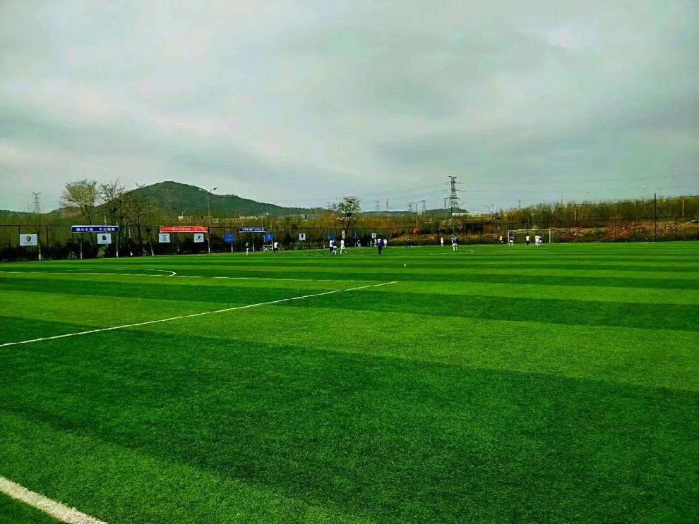 【大连cs75车友俱乐部708】游玩大连前关体育公园