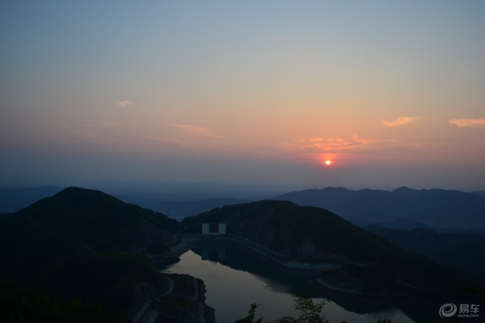 【湖南cs75车友会】黑麋峰的晚霞与朝阳