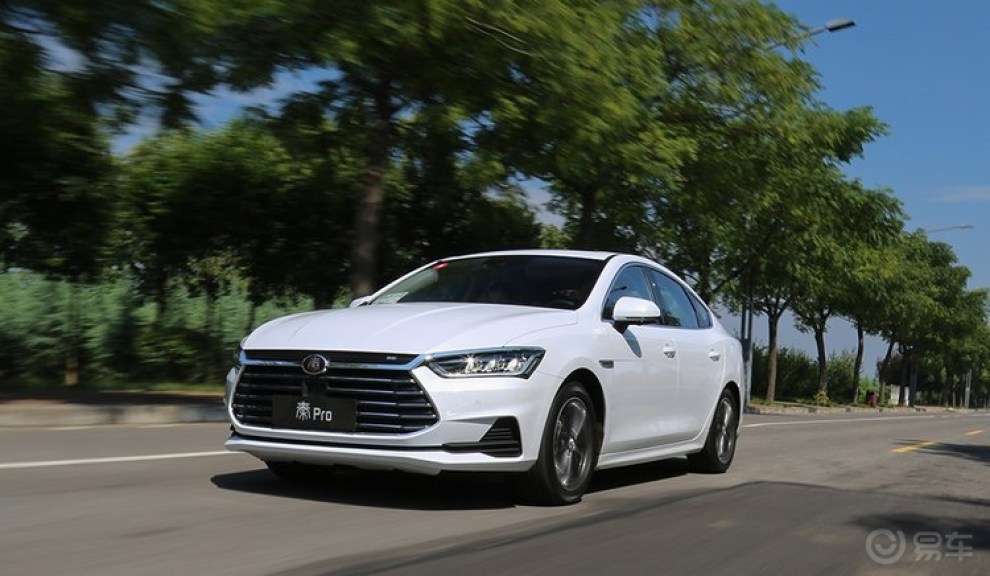 精品化之作试驾比亚迪秦pro燃油版