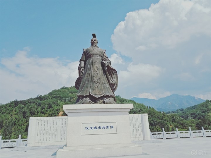 刘秀雕像,秀像,秀画像_大山谷图库
